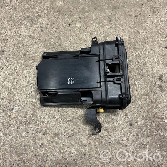 BMW 5 F10 F11 Altra parte del vano motore 12907555176