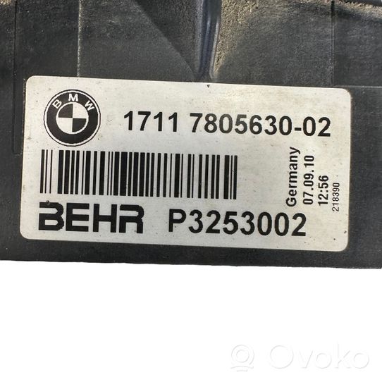 BMW 5 F10 F11 Aušinimo skysčio radiatorius 7805630