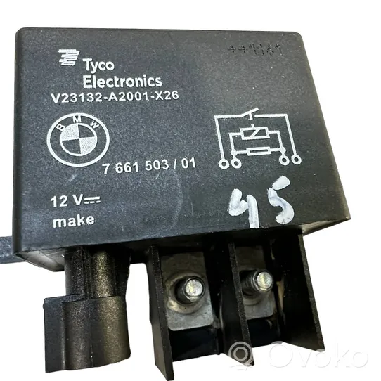 BMW 5 F10 F11 Coolant fan relay 7661503