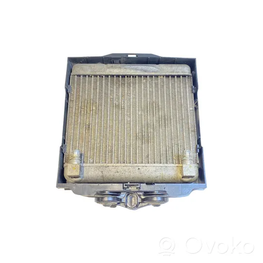 BMW 5 F10 F11 Dzinēja eļļas radiators 7572542