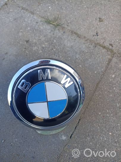 BMW 6 F12 F13 Mostrina con logo/emblema della casa automobilistica 7234707