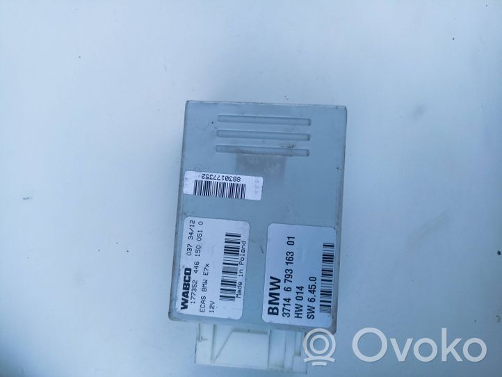 BMW X5 E70 Module de commande suspension pneumatique arrière 6793163