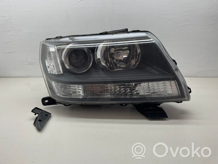 Suzuki Grand Vitara II Phare frontale 9922681017