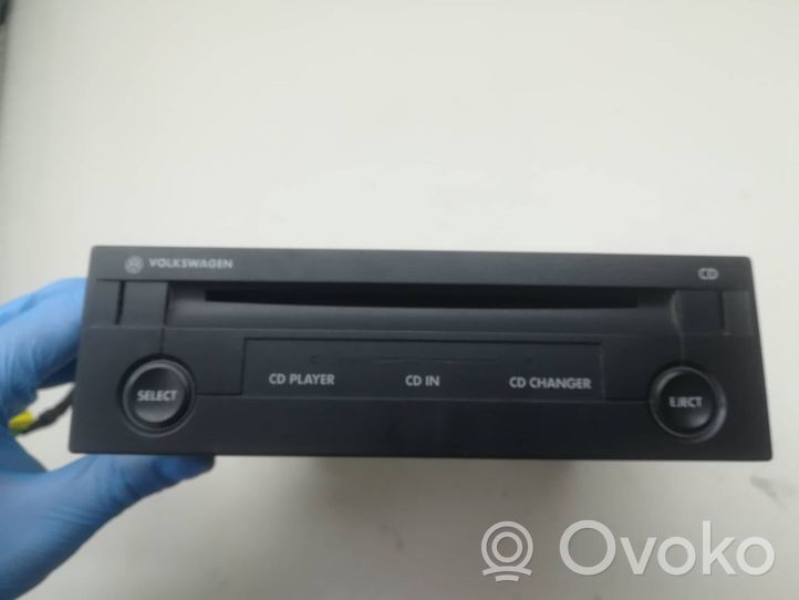 Volkswagen PASSAT B5.5 Zmieniarka płyt CD/DVD FA011730