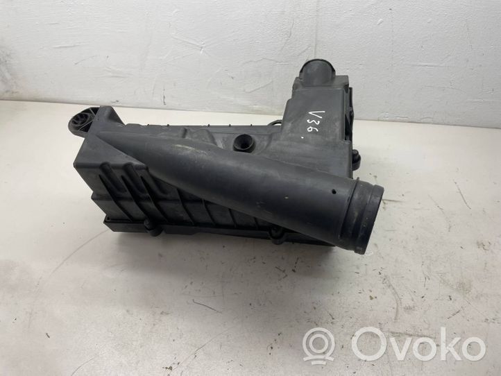 Volkswagen PASSAT B6 Boîtier de filtre à air 1K0129607R