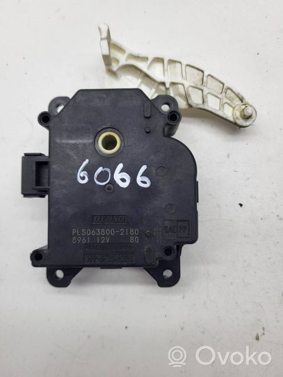 Toyota RAV 4 (XA40) Motorino attuatore aria 0638002180