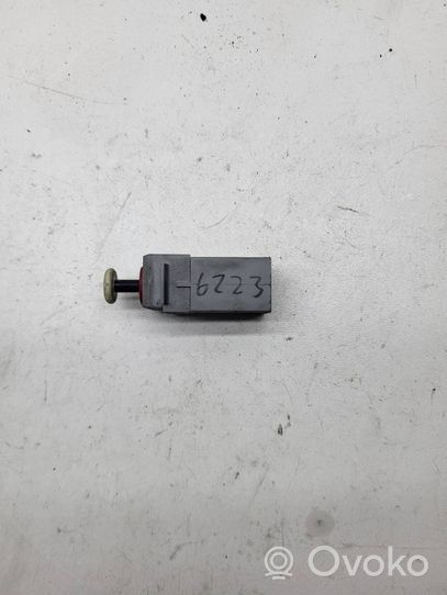 Opel Astra H Clutch pedal sensor 09185907