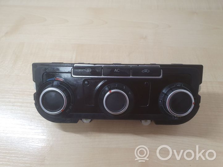 Volkswagen PASSAT B6 Climate control unit 3C8907336AB