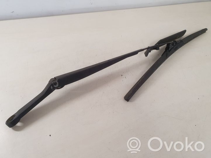 Opel Frontera B Windshield/front glass wiper blade 