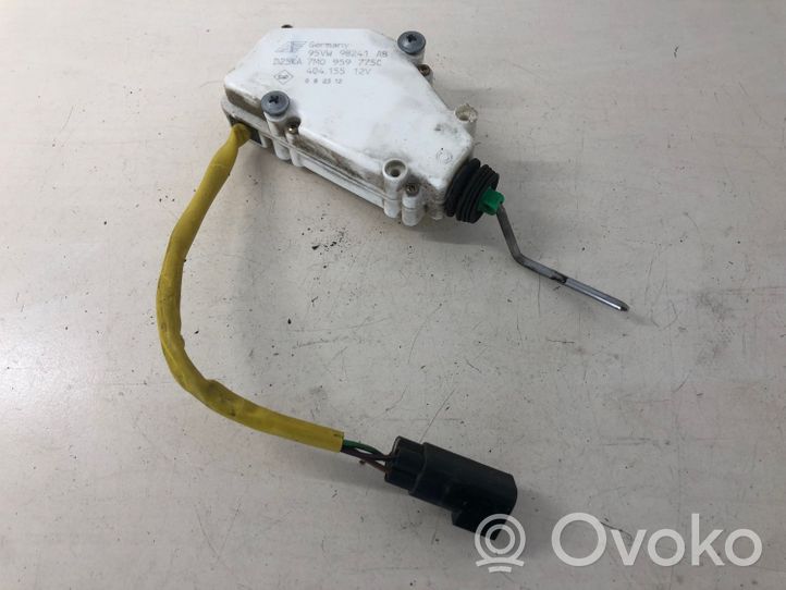 Volkswagen Sharan Motorino del tappo del serbatoio del carburante 7M0959775C