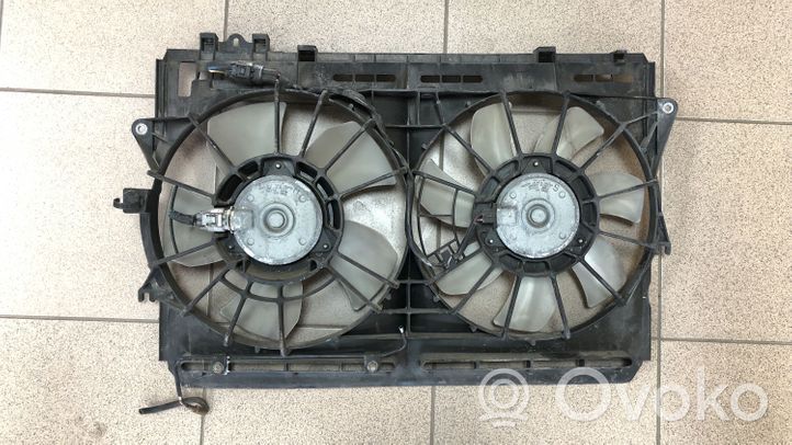 Toyota Avensis T250 Convogliatore ventilatore raffreddamento del radiatore 
