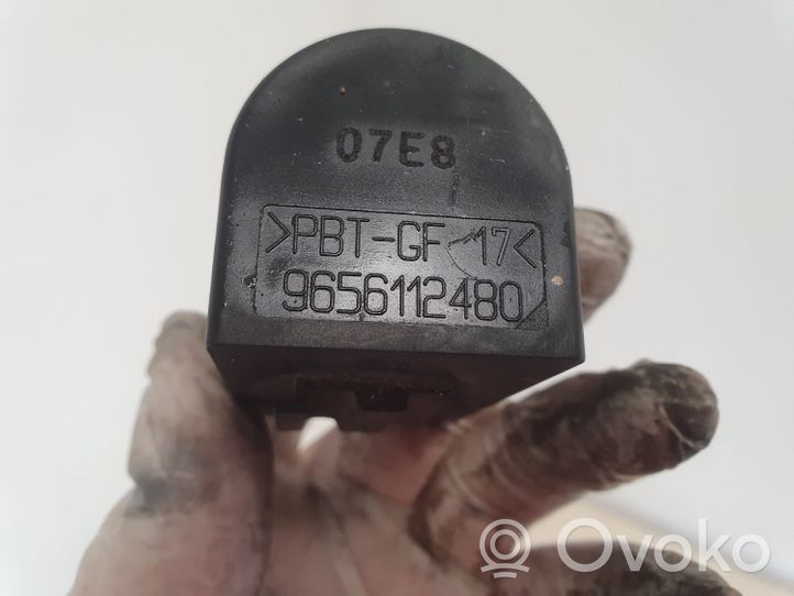 Citroen C5 Aušinimo ventiliatoriaus rėlė 9656112480