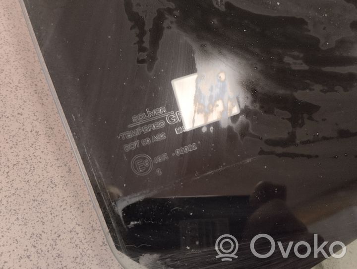 Opel Frontera B Rear door window glass 43R00082