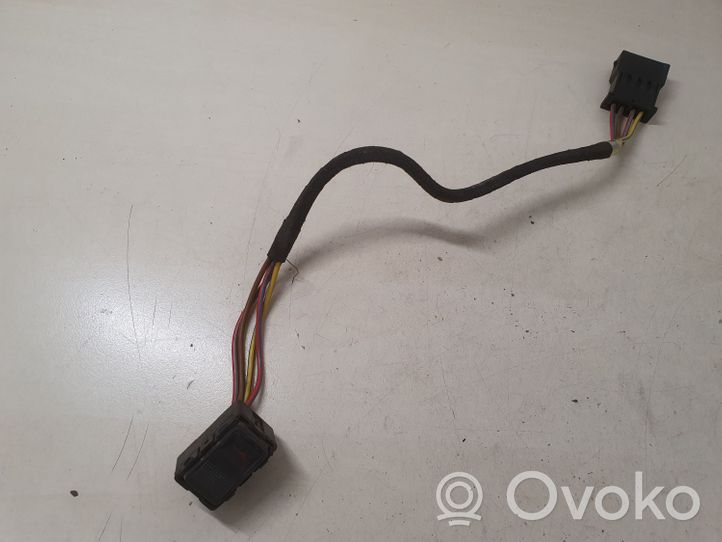 Audi A4 S4 B5 8D Central locking switch button 8L0962107