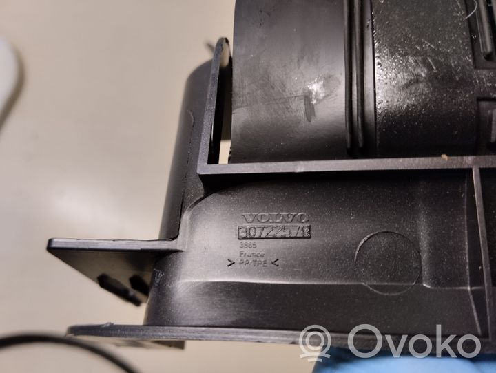Volvo C30 Ohjauspyörän pylvään verhoilu 30722579