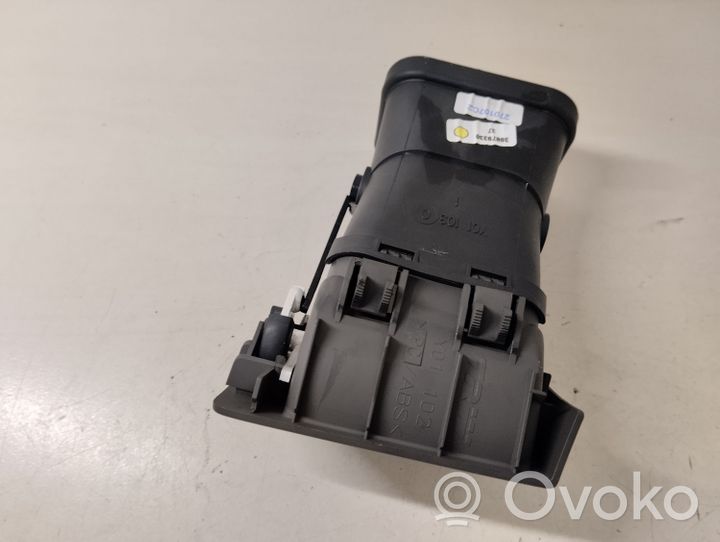Volvo C30 Moldura protectora de la rejilla de ventilación lateral del panel 39879330