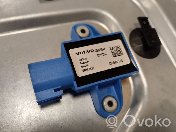 Volvo C30 Alzacristalli elettrico della portiera anteriore 8679979