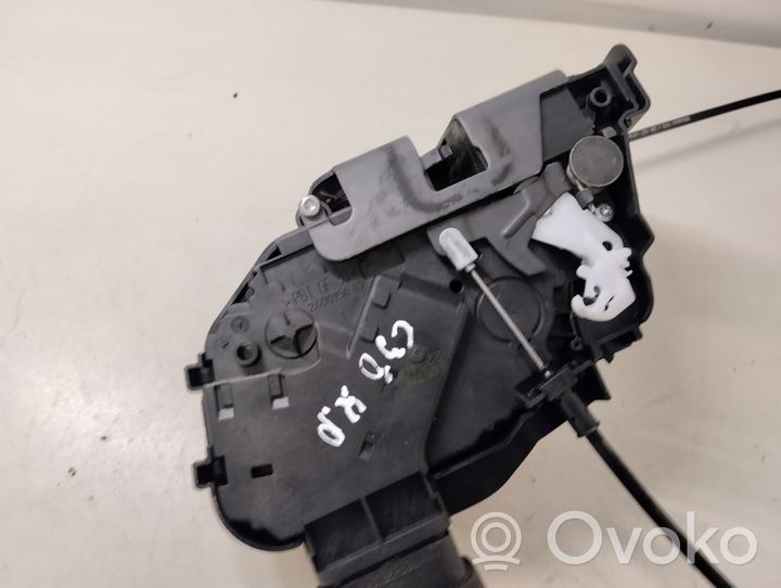 Volvo C30 Zamek drzwi przednich 30753656