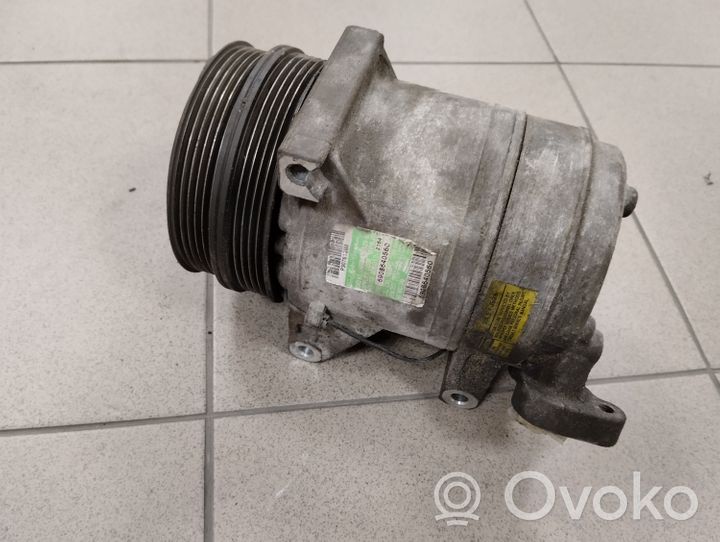 Volvo C30 Ilmastointilaitteen kompressorin pumppu (A/C) P30761390