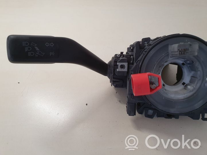 Volkswagen Golf VI Interruptor/palanca de limpiador de luz de giro 5K0953507BB