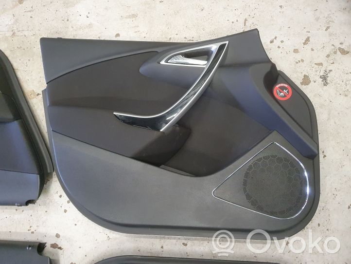 Opel Astra J Kit intérieur 