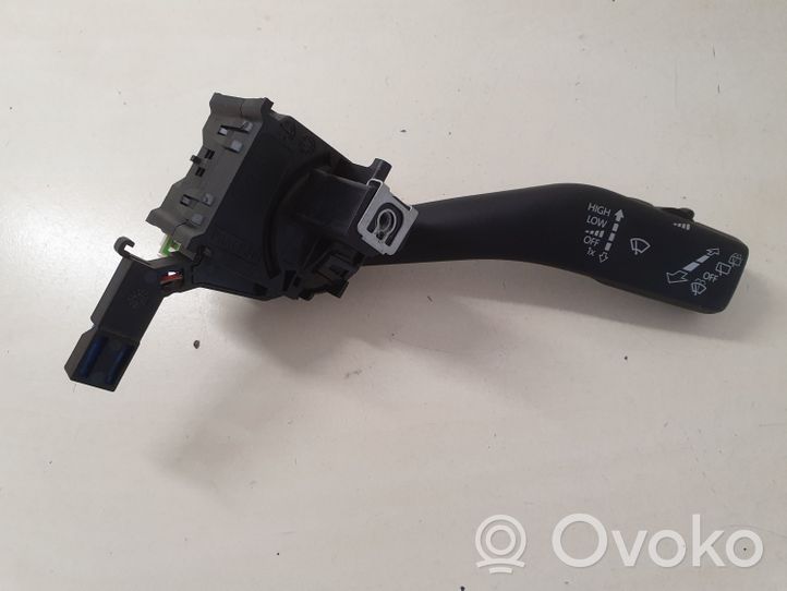 Seat Altea XL Valytuvų rankenėlė 1K0953519H