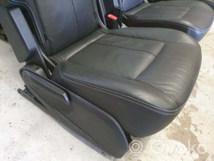 Ford Galaxy Set interni 