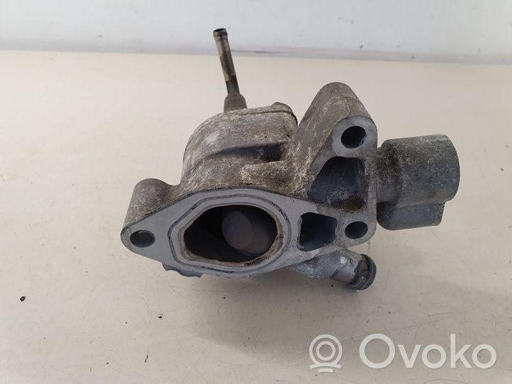 Opel Astra J Thermostat/thermostat housing 