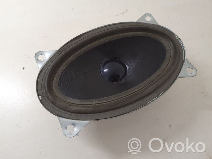 Iveco Daily 3rd gen Altoparlante portiera anteriore 504098813