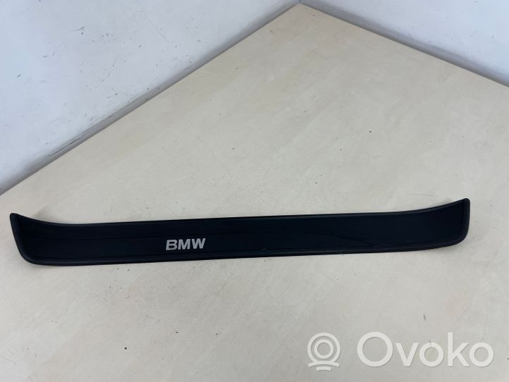 BMW 3 E90 E91 Listwa progowa przednia 7060279