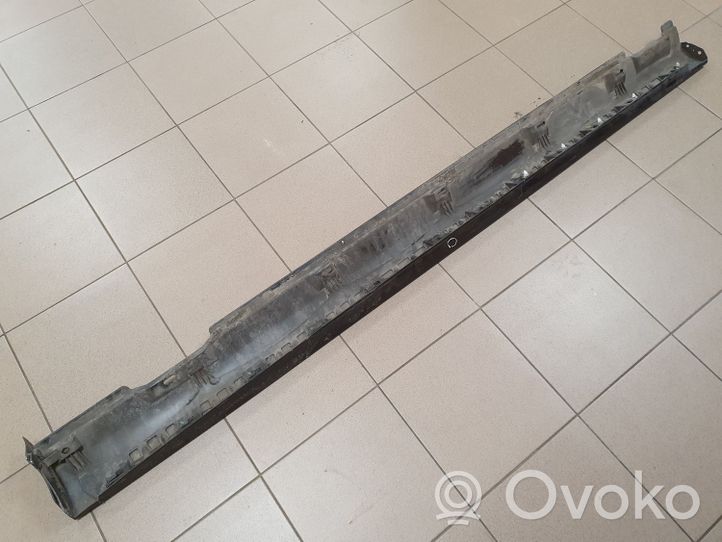 Volkswagen PASSAT CC Sill 3C8853856F