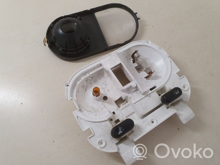 Iveco Daily 4th gen Illuminazione sedili anteriori 08845020