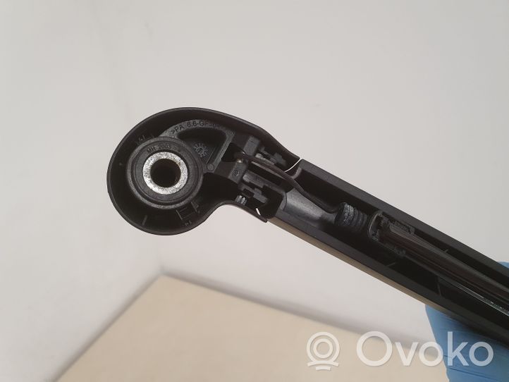 Audi Q2 - Rear wiper blade arm 81A955407A