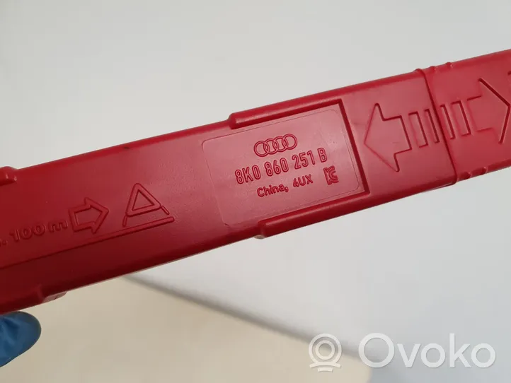 Audi A6 S6 C6 4F Segnale di avvertimento di emergenza 8K0860251B