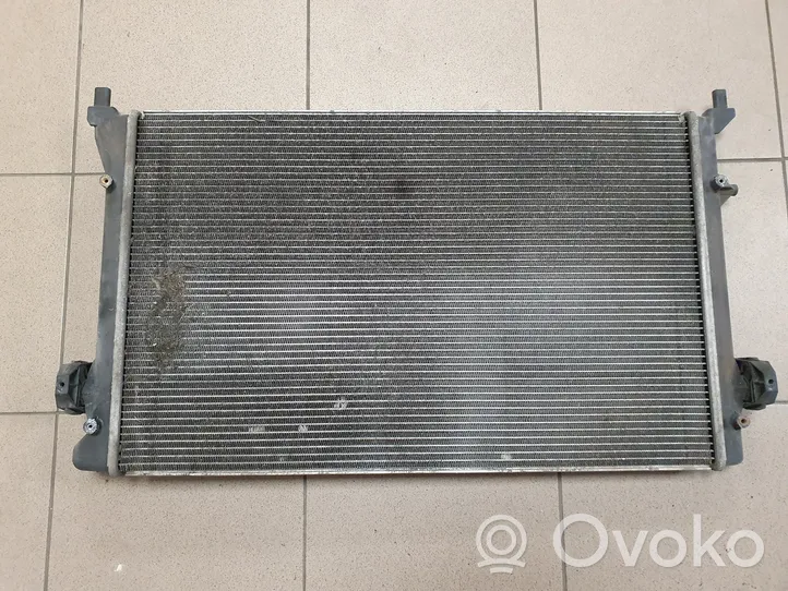 Volkswagen PASSAT B6 Radiateur de refroidissement 1K0121253AC