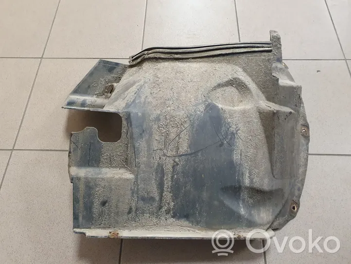 Iveco Daily 4th gen Rivestimento paraspruzzi passaruota anteriore 3802194