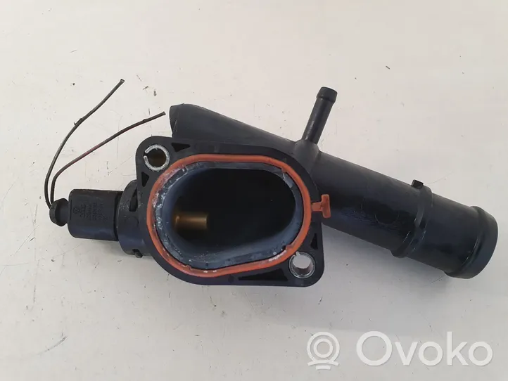 Audi A5 8T 8F Termostat / Obudowa termostatu 03L121132A