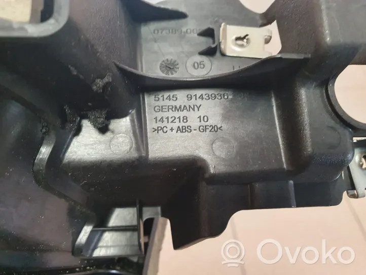 BMW 7 F01 F02 F03 F04 Paneļa dekoratīvās apdares vairogs (centrālais) 9143936