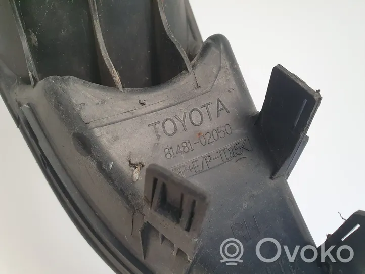 Toyota Auris 150 Krata halogenu 8148102050