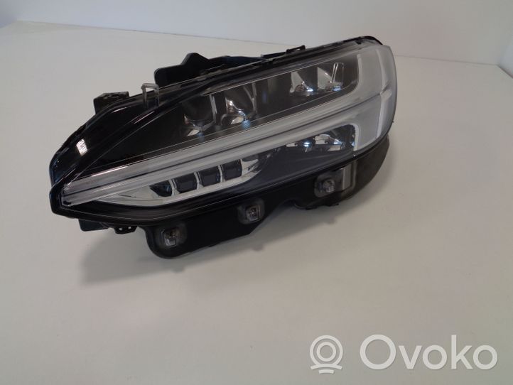 Volvo S90, V90 Faro/fanale 32228310