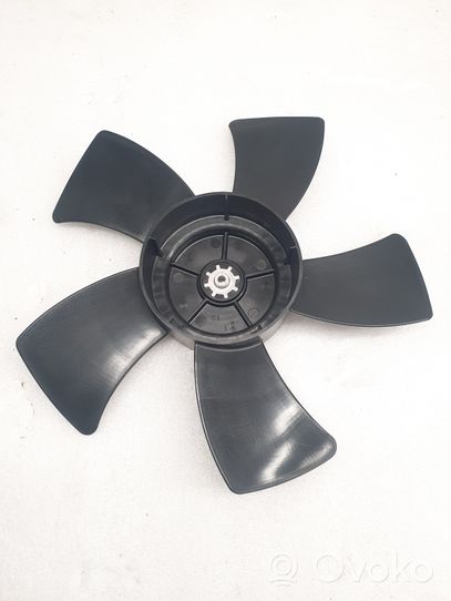 Mitsubishi Lancer Evolution Hélice moteur ventilateur 1355A103