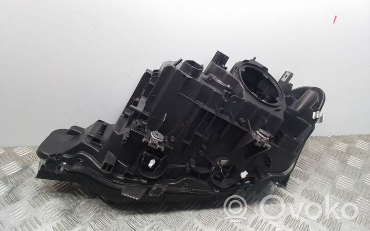 BMW 3 F30 F35 F31 Передняя фара 63117259526