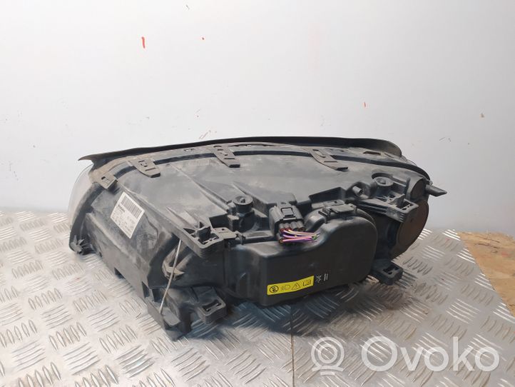 Volvo S80 Priekinis žibintas 31214348