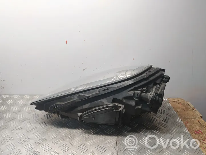 Porsche Cayenne (92A) Lampa przednia 7P5941752H