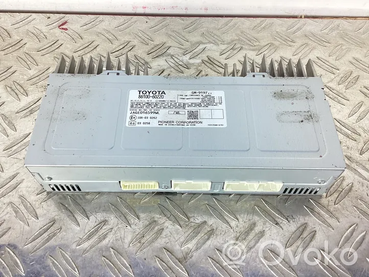 Toyota Land Cruiser (J150) Amplificatore 8610060220