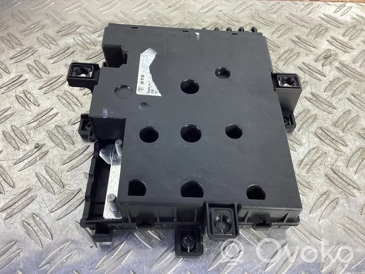 Porsche 911 991 Module de fusibles 937111160915