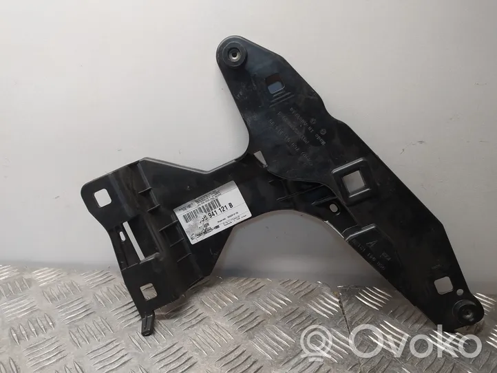 Porsche Macan Headlight/headlamp mounting bracket 95B941121