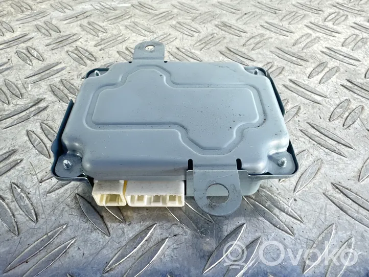 Lexus RC Modulo di controllo della batteria 8989248040