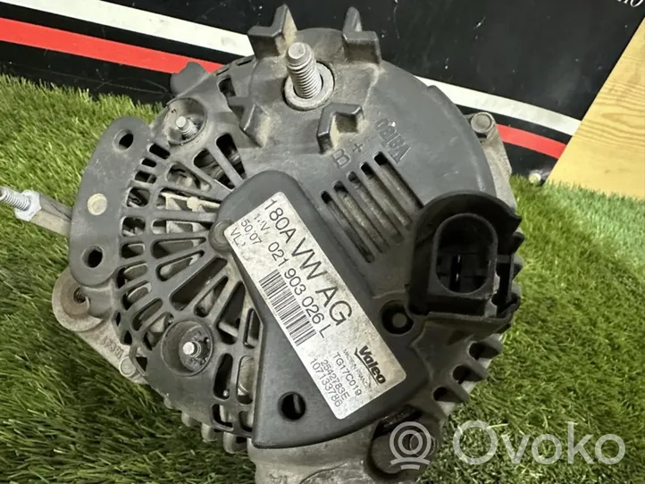 Volkswagen PASSAT Alternator 021903026L