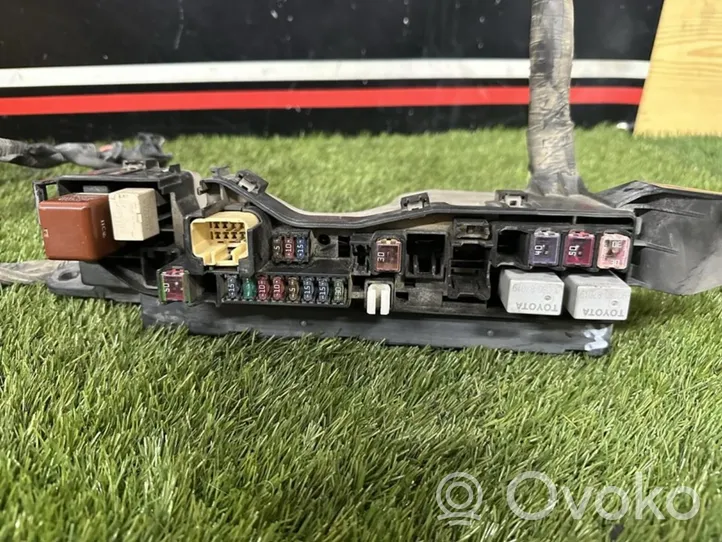 Toyota Corolla E110 Fuse module 8274112030